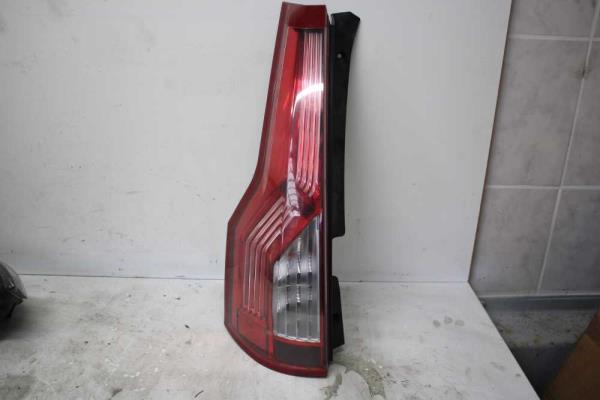 FEU ARRIERE GAUCHE CITROEN C4 GRAND PICASSO 2006-2013 - Vue 1